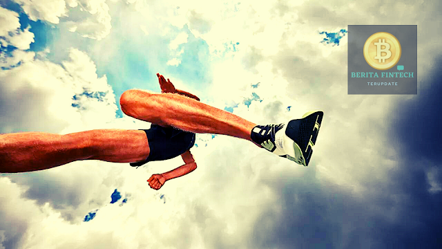 Sepatu Lari Terbaik 2021 Rekomendasi Kami