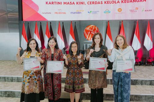 Pentingnya Literasi Finansial dan Perlindungan bagi Perempuan