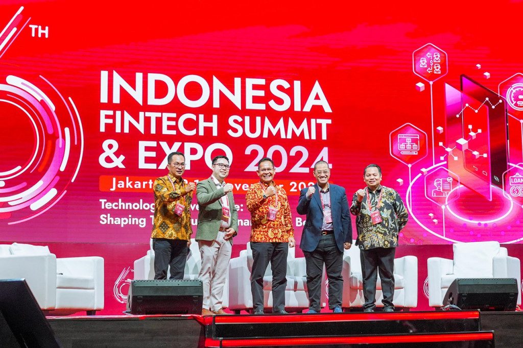 Privy Jadi Official Digital Signature Partner Bulan Fintech Nasional 2024