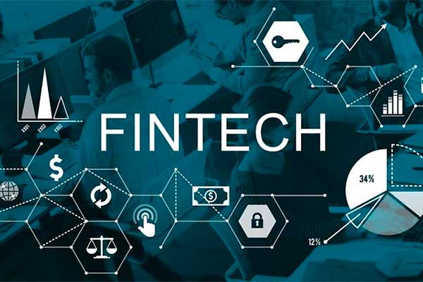 Pantau Aktivitas Fintech, OJK Segera Bangun Pusat Data Fintech Lending