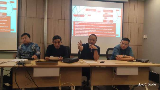 Masalah Tak Terselesaikan, OJK Cabut Izin Usaha Fintech Crowde